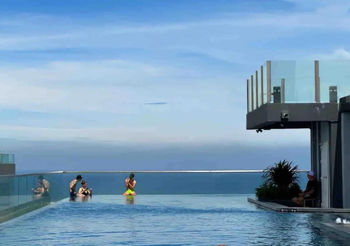 Central Pattaya - Sea View Large Balcony Condo With Infinity Pool المظهر الخارجي الصورة